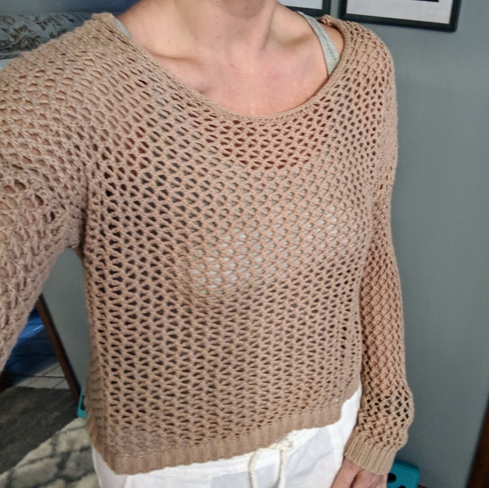 Crotchet sweater/cover up medium